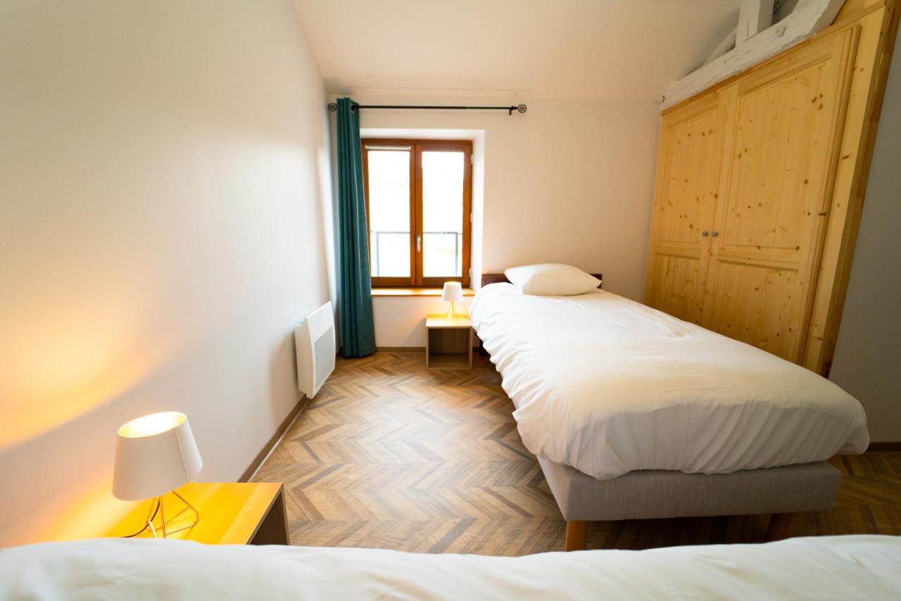 L'Azimut Hotell Senez Eksteriør bilde